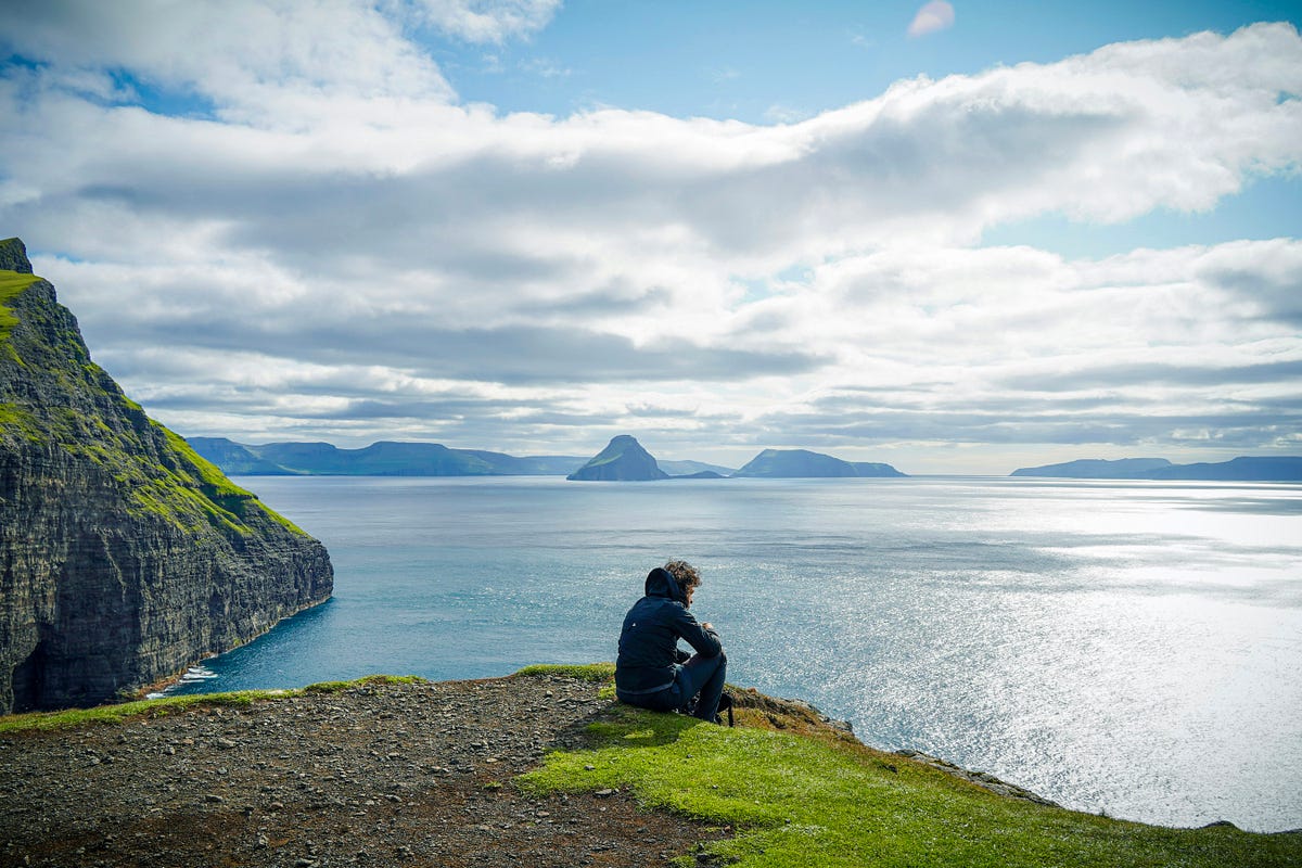 Finding Mindfulness Beyond Words: Connecting to the Present Moment Without Language