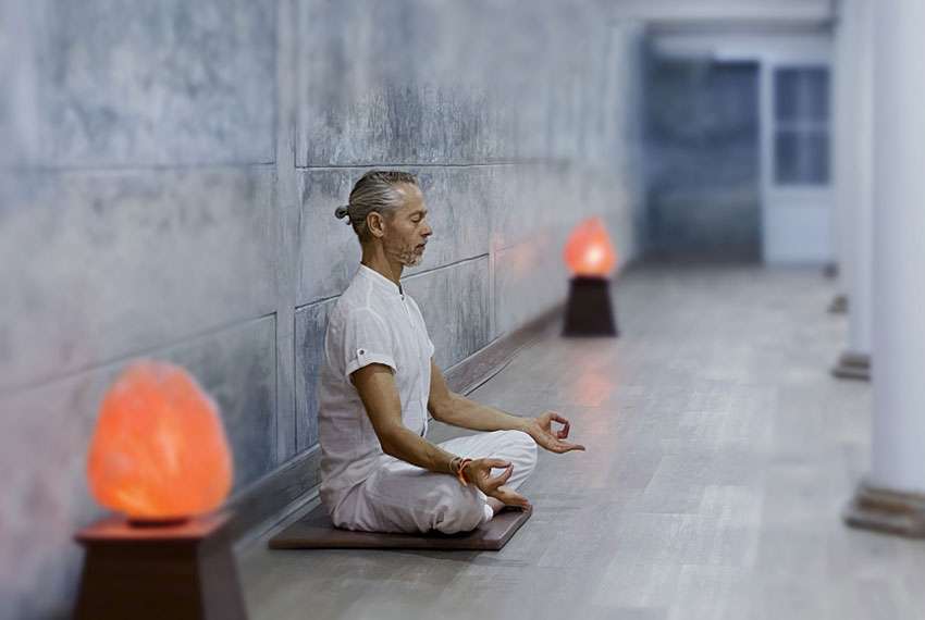 Discovering the Tranquil Advantages of Walking Meditations